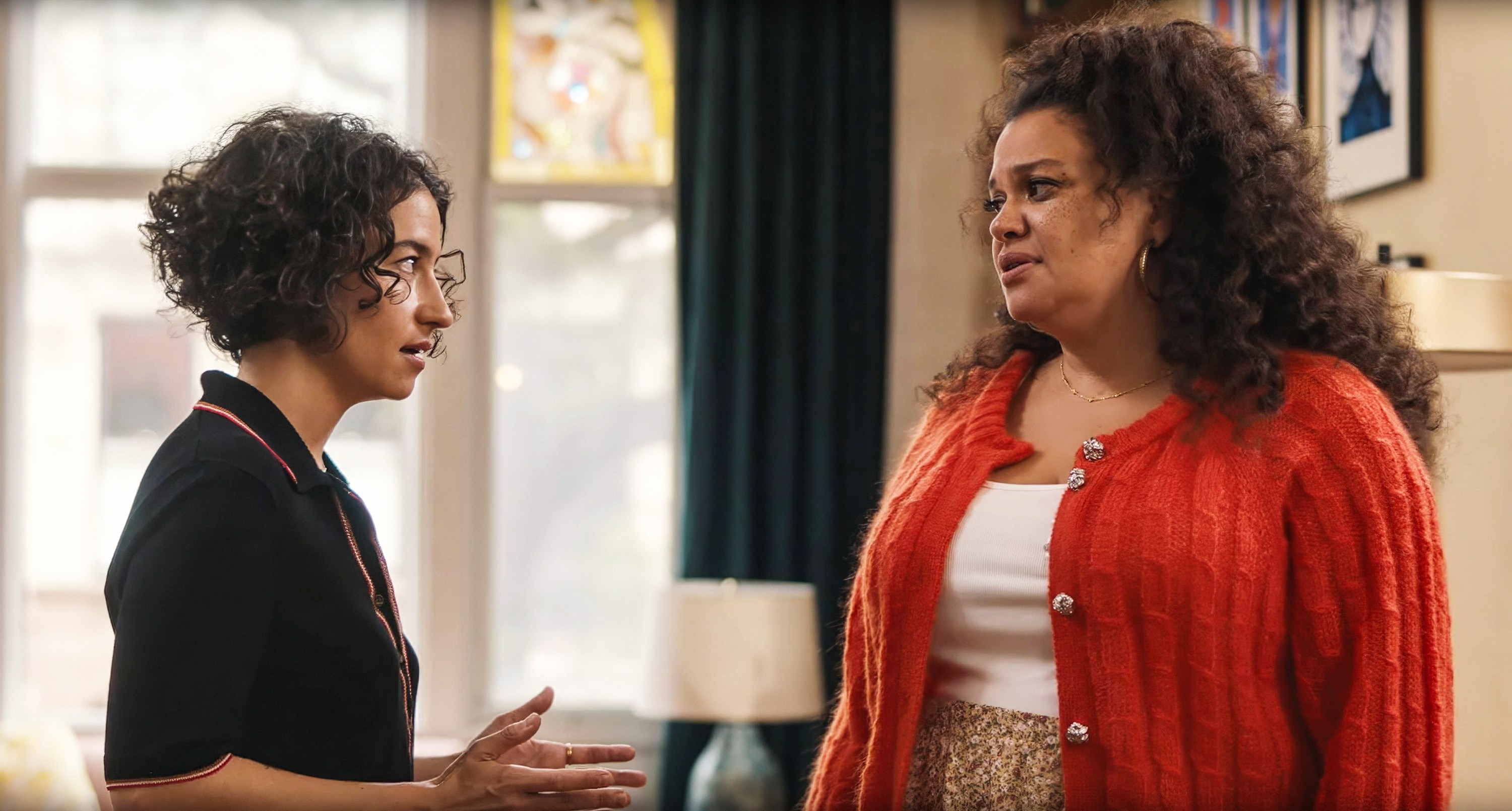 Eden (Ilana Glazer) and Dawn (Michelle Buteau) have a heart-to-heart